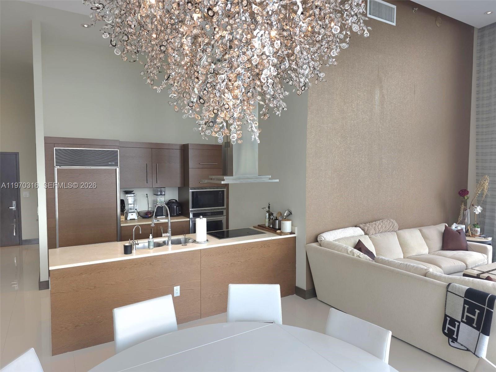 image Icon Brickell II2