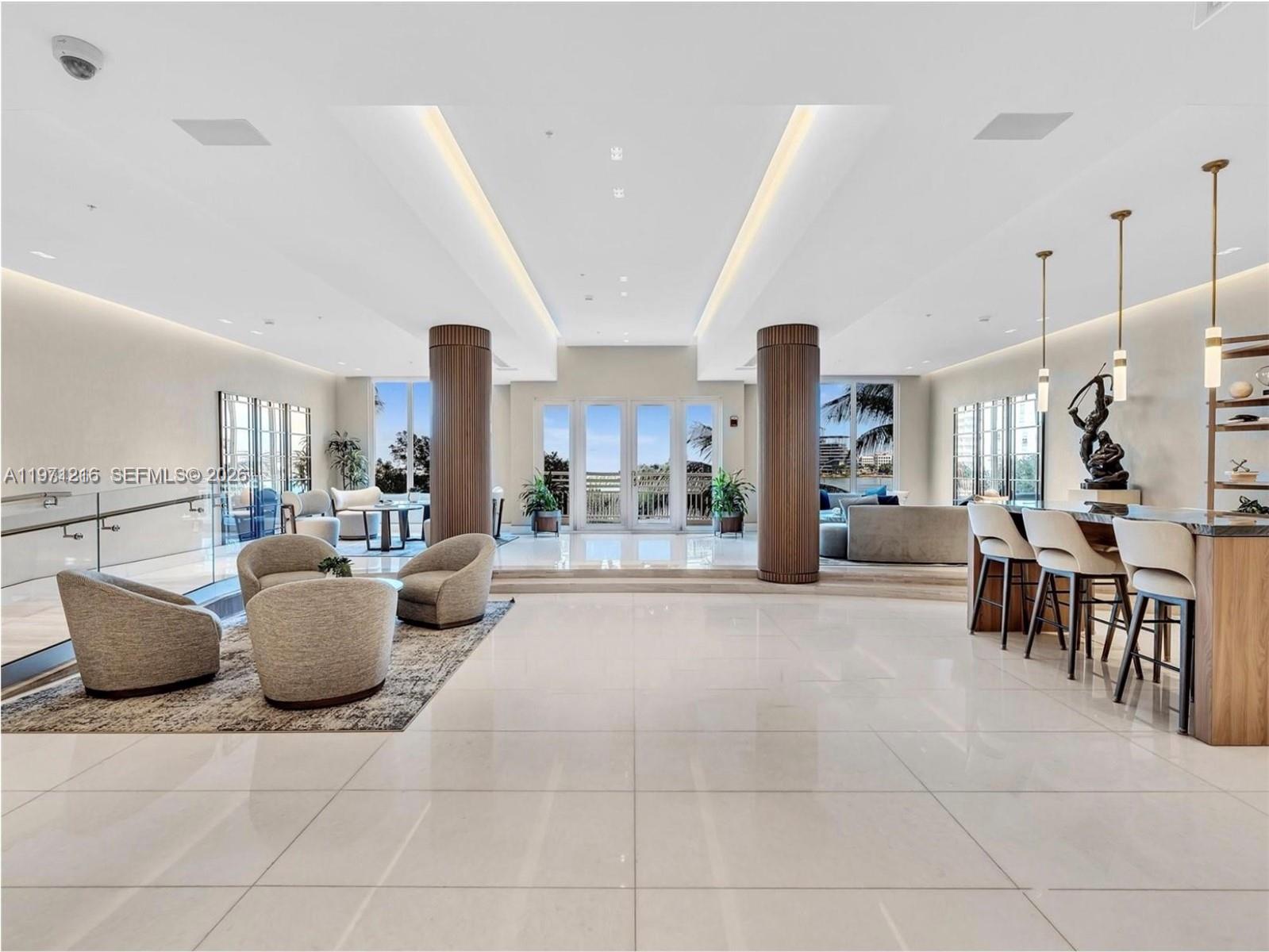 888 Brickell Key Dr #2201 Miami, FL 33131