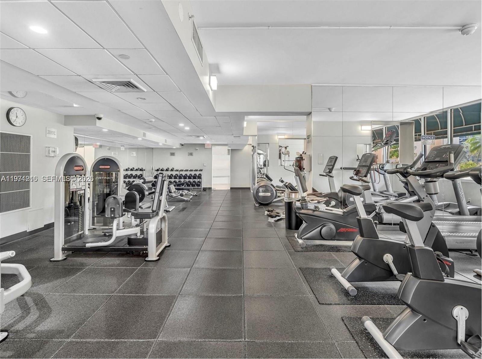 888 Brickell Key Dr #2201 Miami, FL 33131