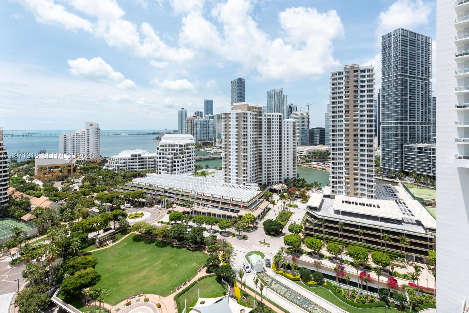 888 Brickell Key Dr #2201 Miami, FL 33131