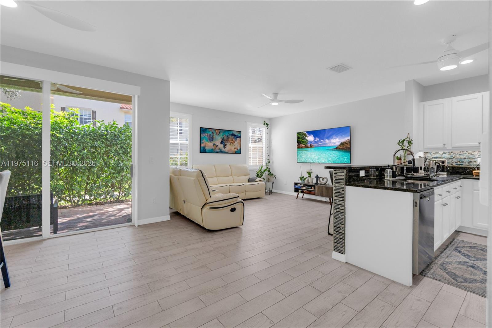 1019 W Longport Cir #5A Delray Beach, FL 33444