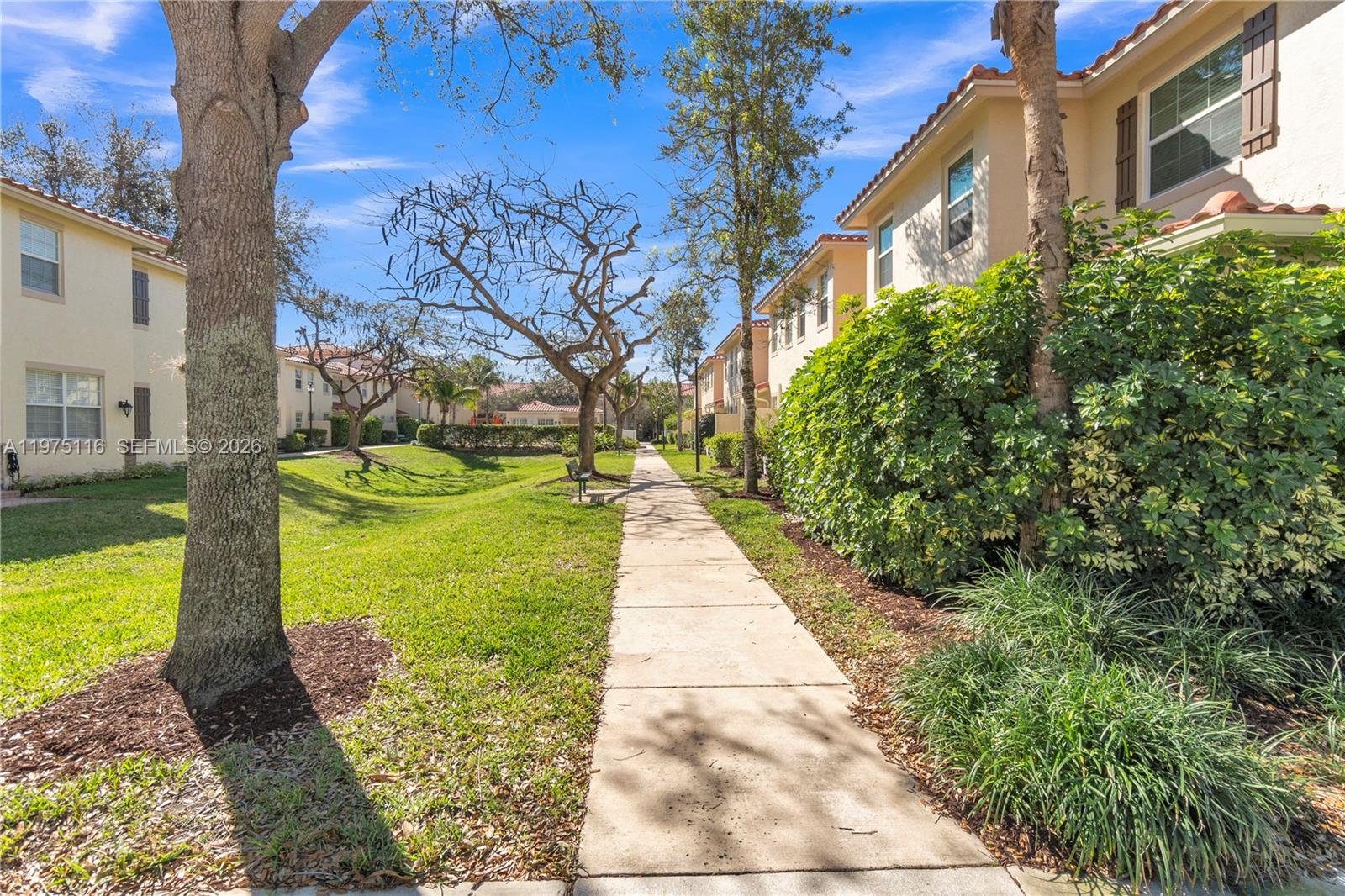 1019 W Longport Cir #5A Delray Beach, FL 33444