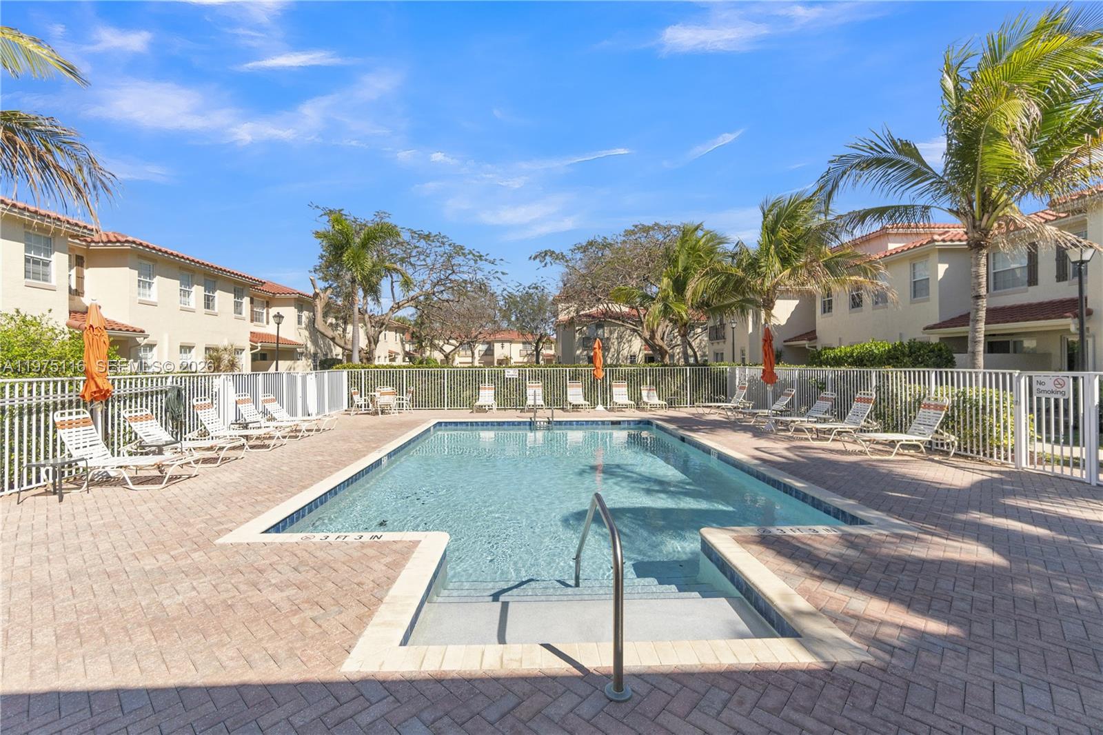 1019 W Longport Cir #5A Delray Beach, FL 33444