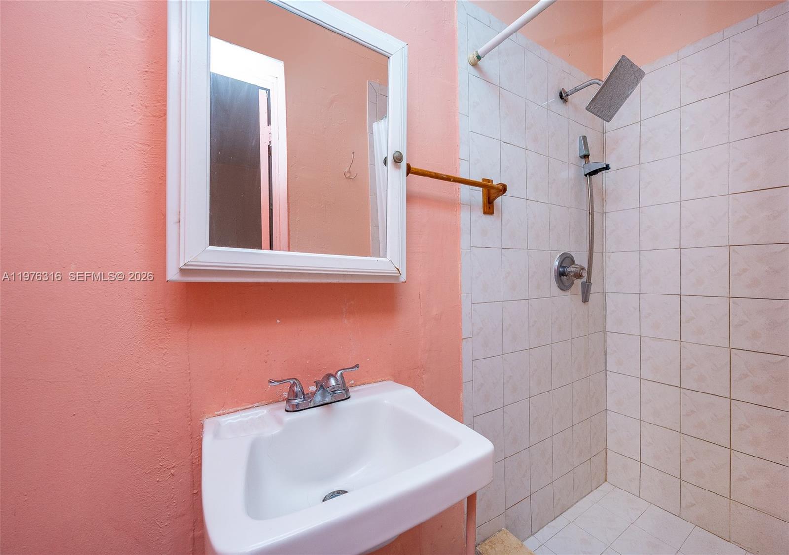 1780 SW 23rd St Miami, FL 33145