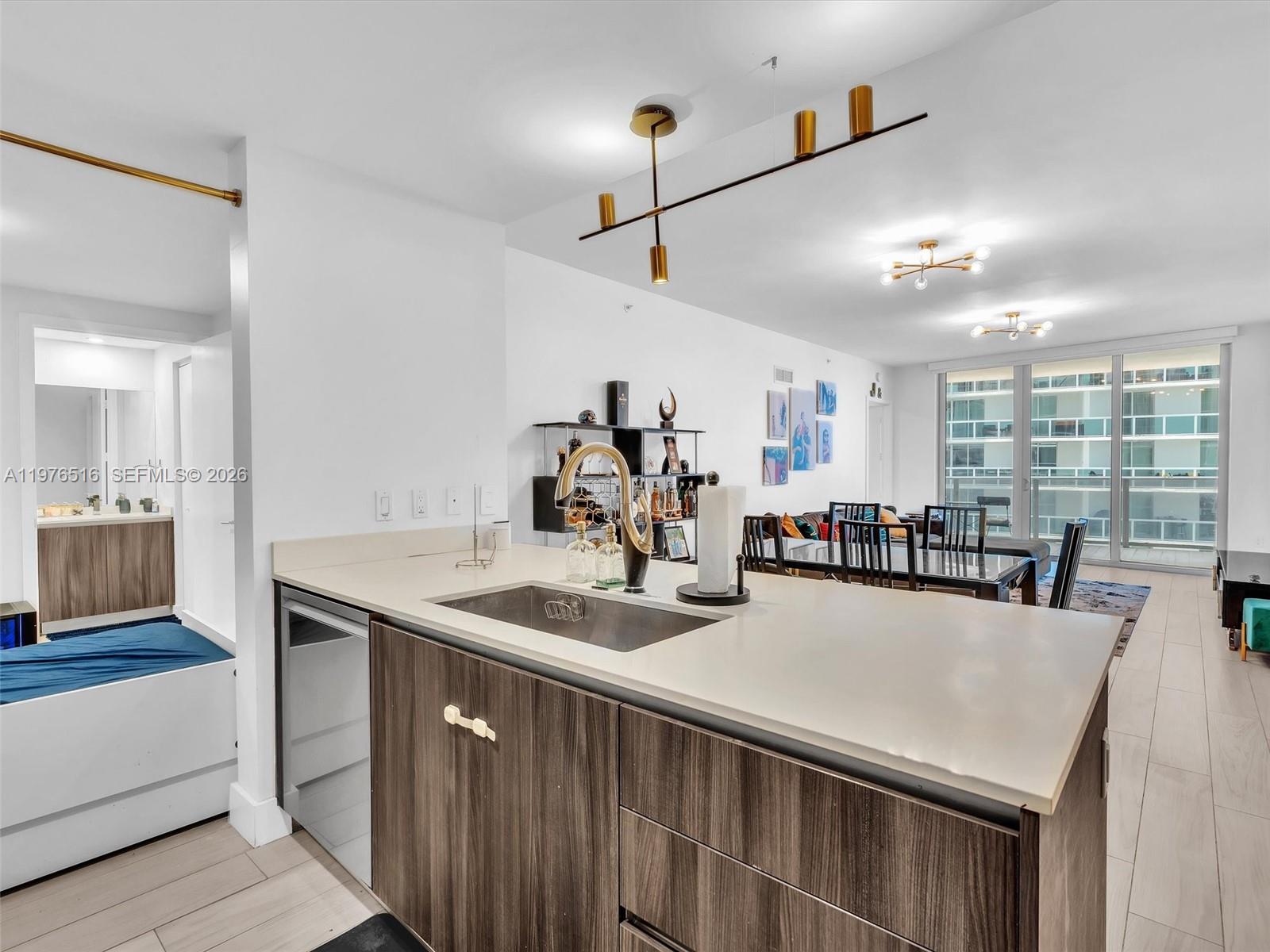 image Aria on the Bay12