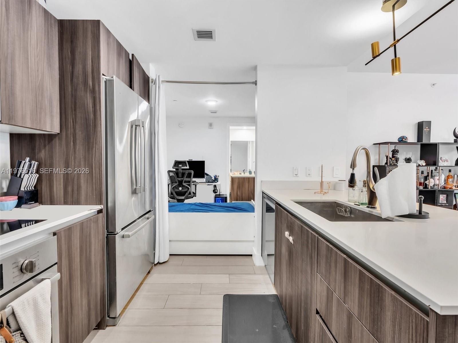 image Aria on the Bay13