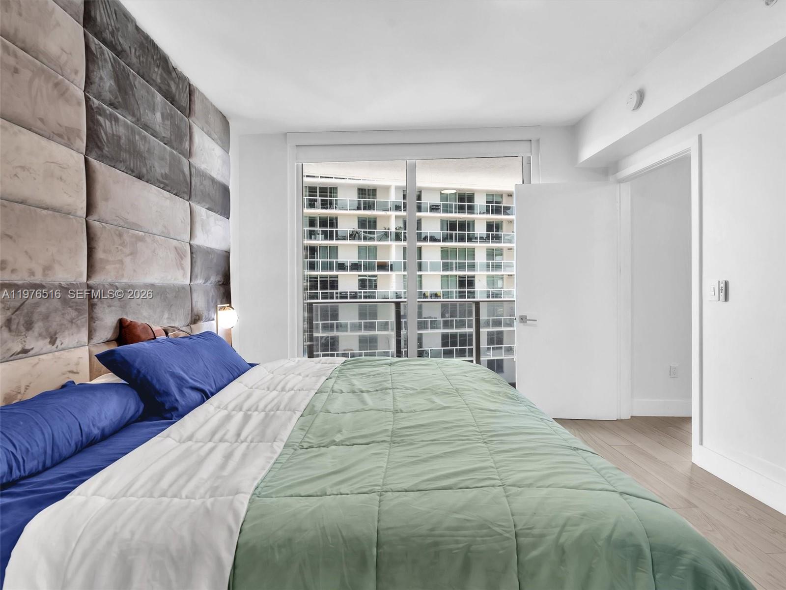 image Aria on the Bay18