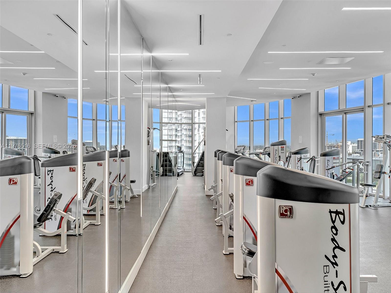 image Aria on the Bay61