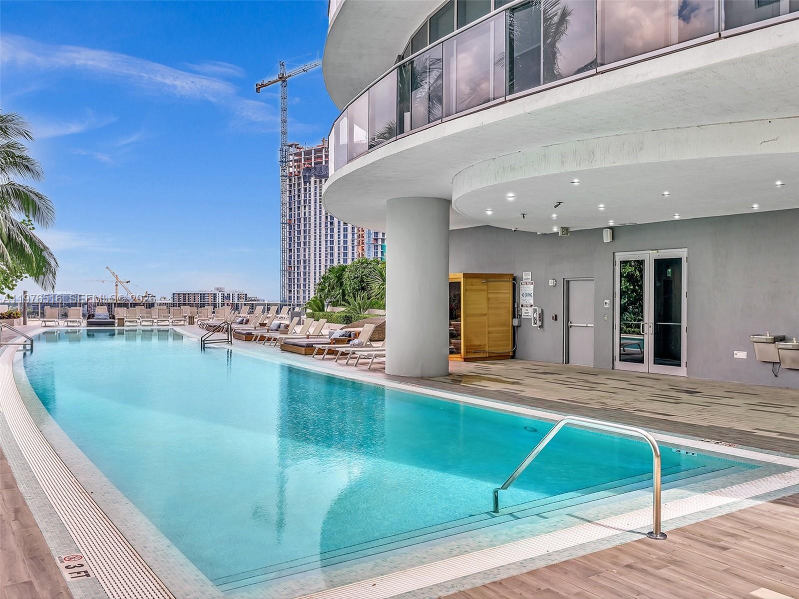 image Aria on the Bay66