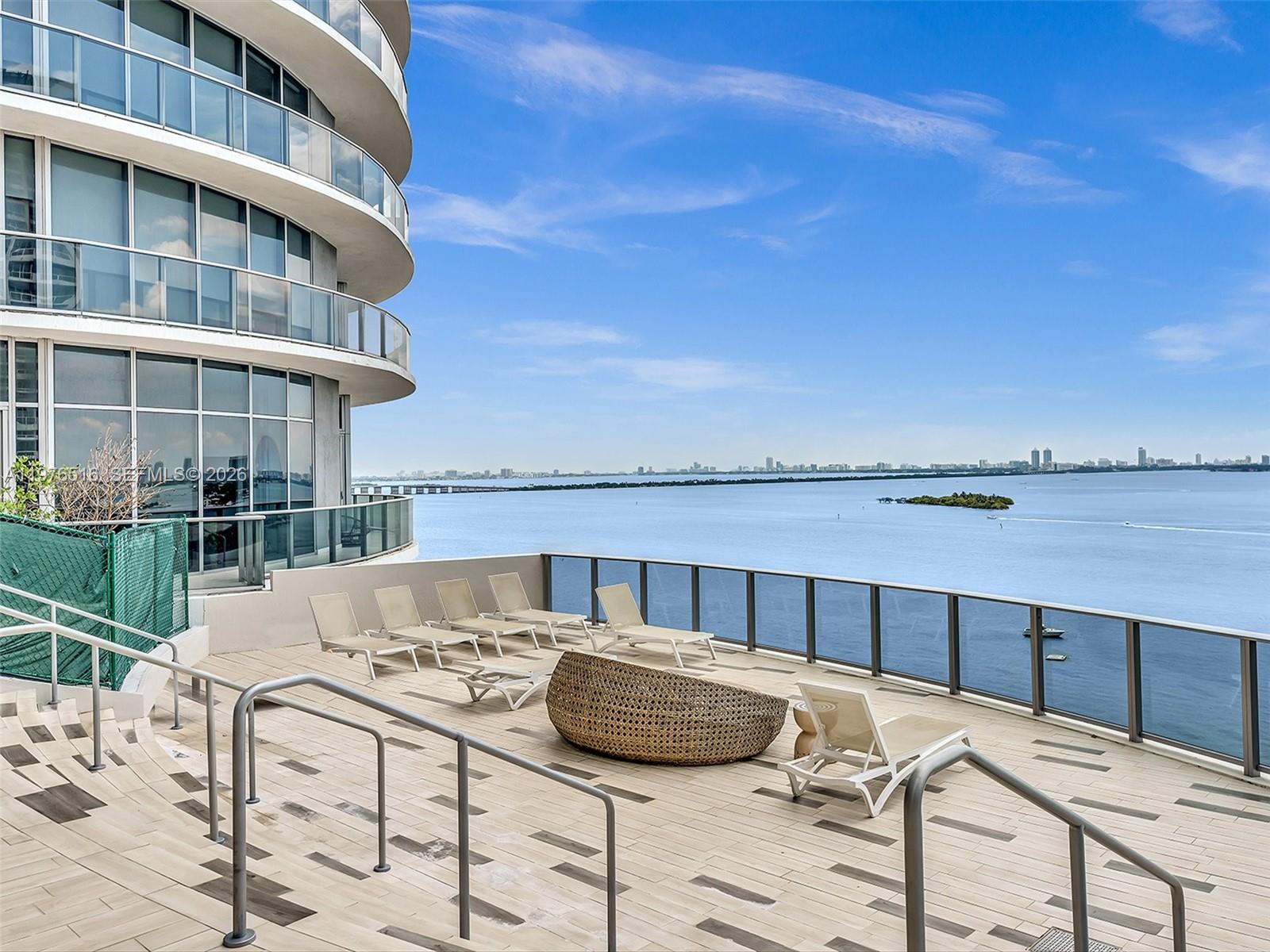 image Aria on the Bay67