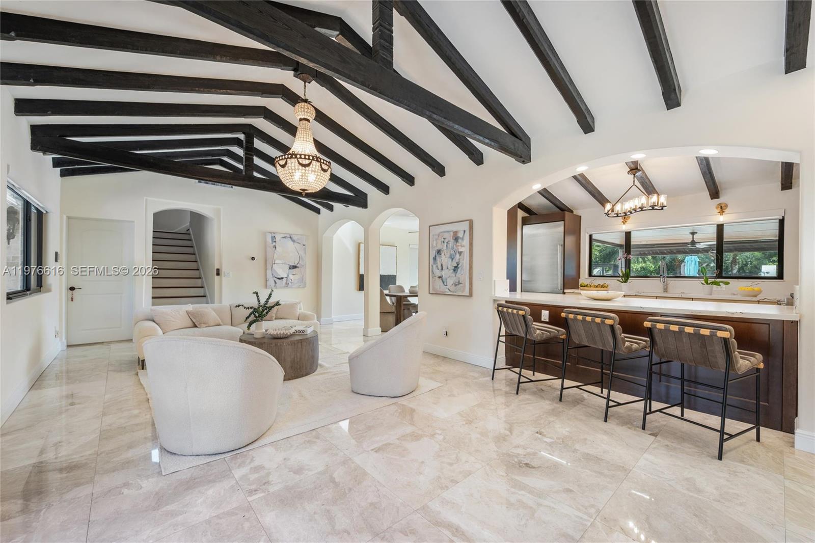 5135 Alton Rd Miami Beach, FL 33140