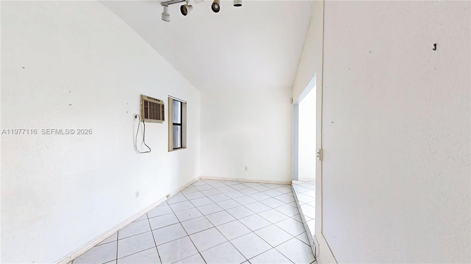 1610 NW 9th Ct Homestead, FL 33030