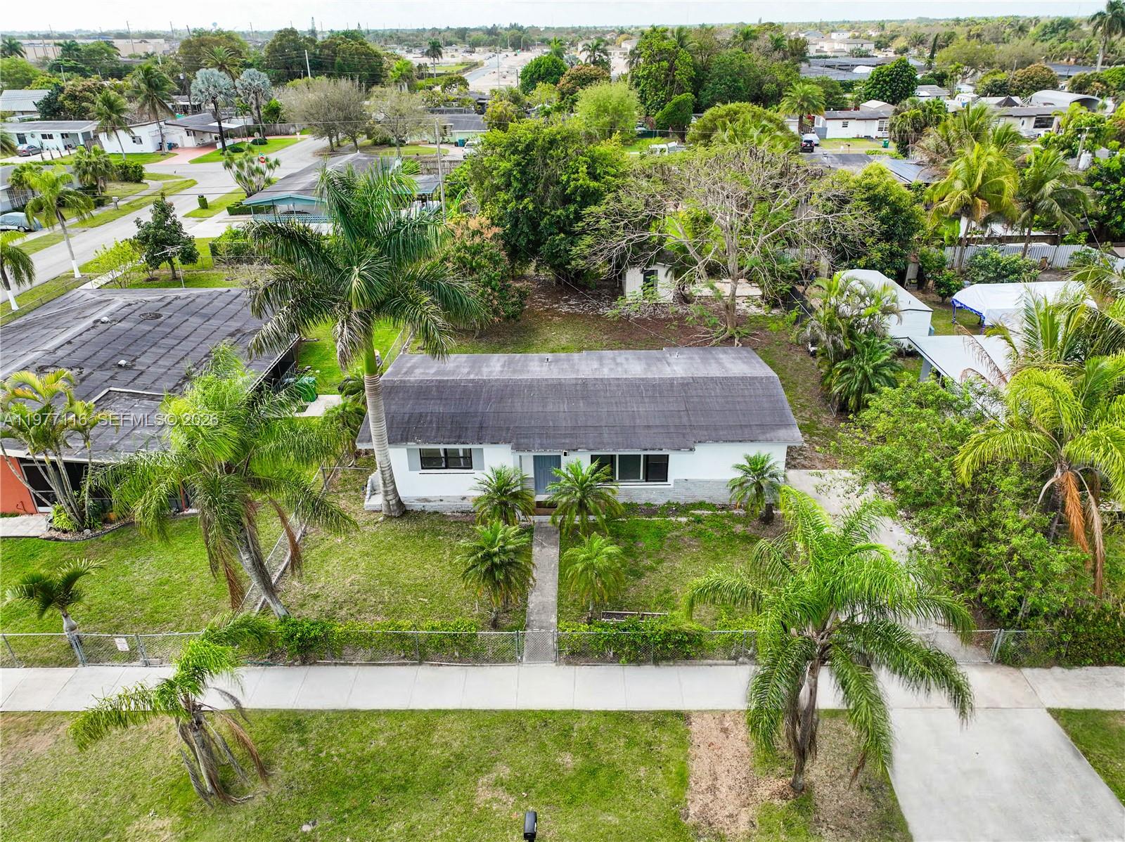 1610 NW 9th Ct Homestead, FL 33030