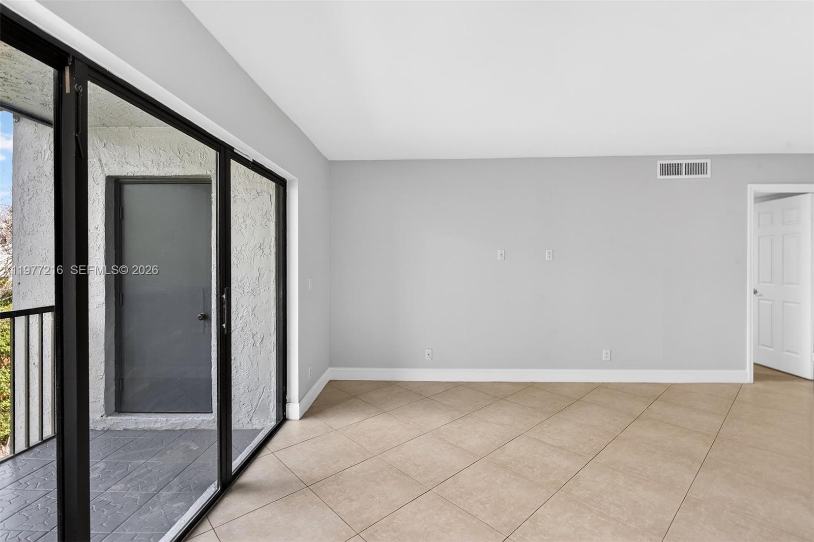 16541 Blatt Blvd #205 Weston, FL 33326