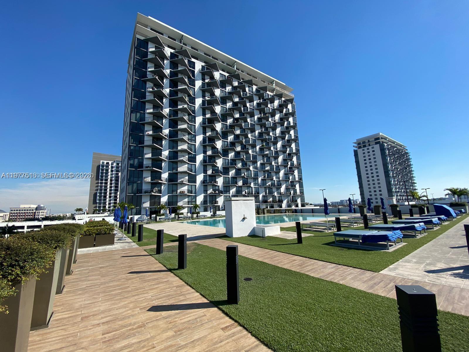 5300 Paseo Blvd #1212