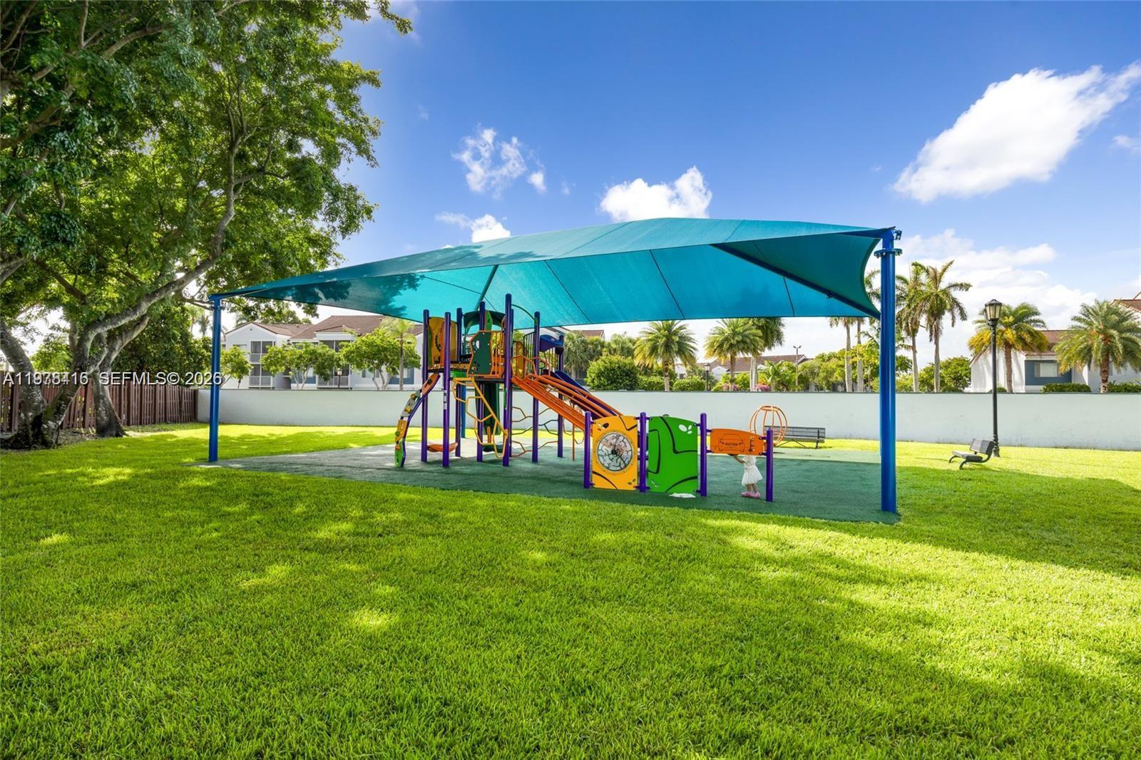 6273 NW 170th Ter Hialeah, FL 33015