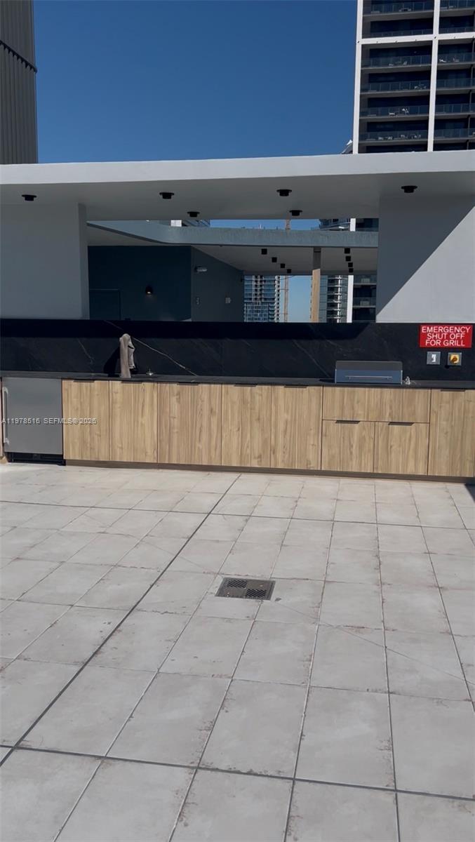 121 NE 5th St #3400 Miami, FL 33132