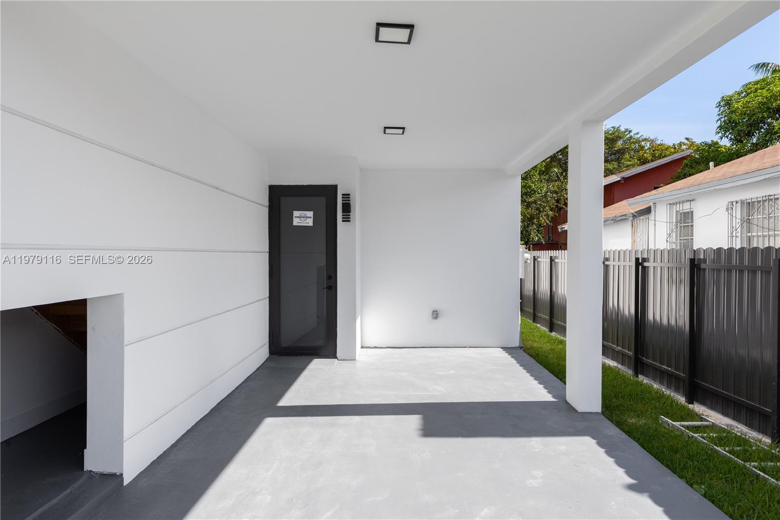 53 NW 52nd St Miami, FL 33127