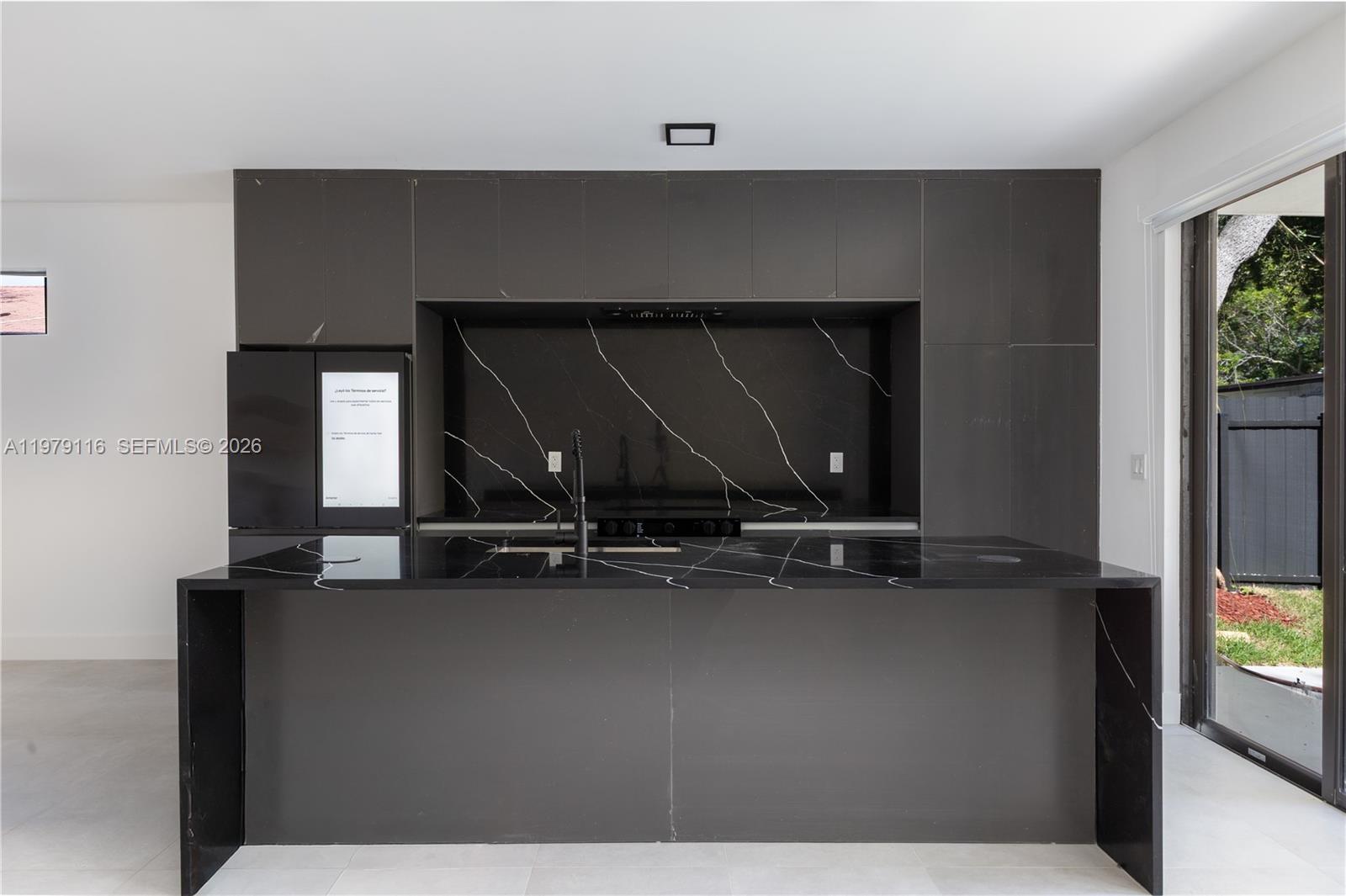 53 NW 52nd St Miami, FL 33127