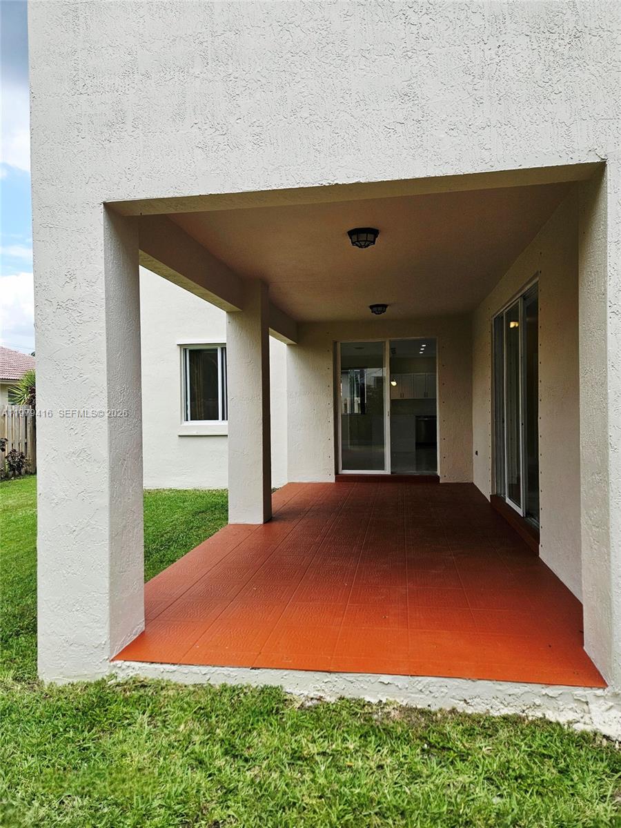 2864 SW 138th Path Miami, FL 33175