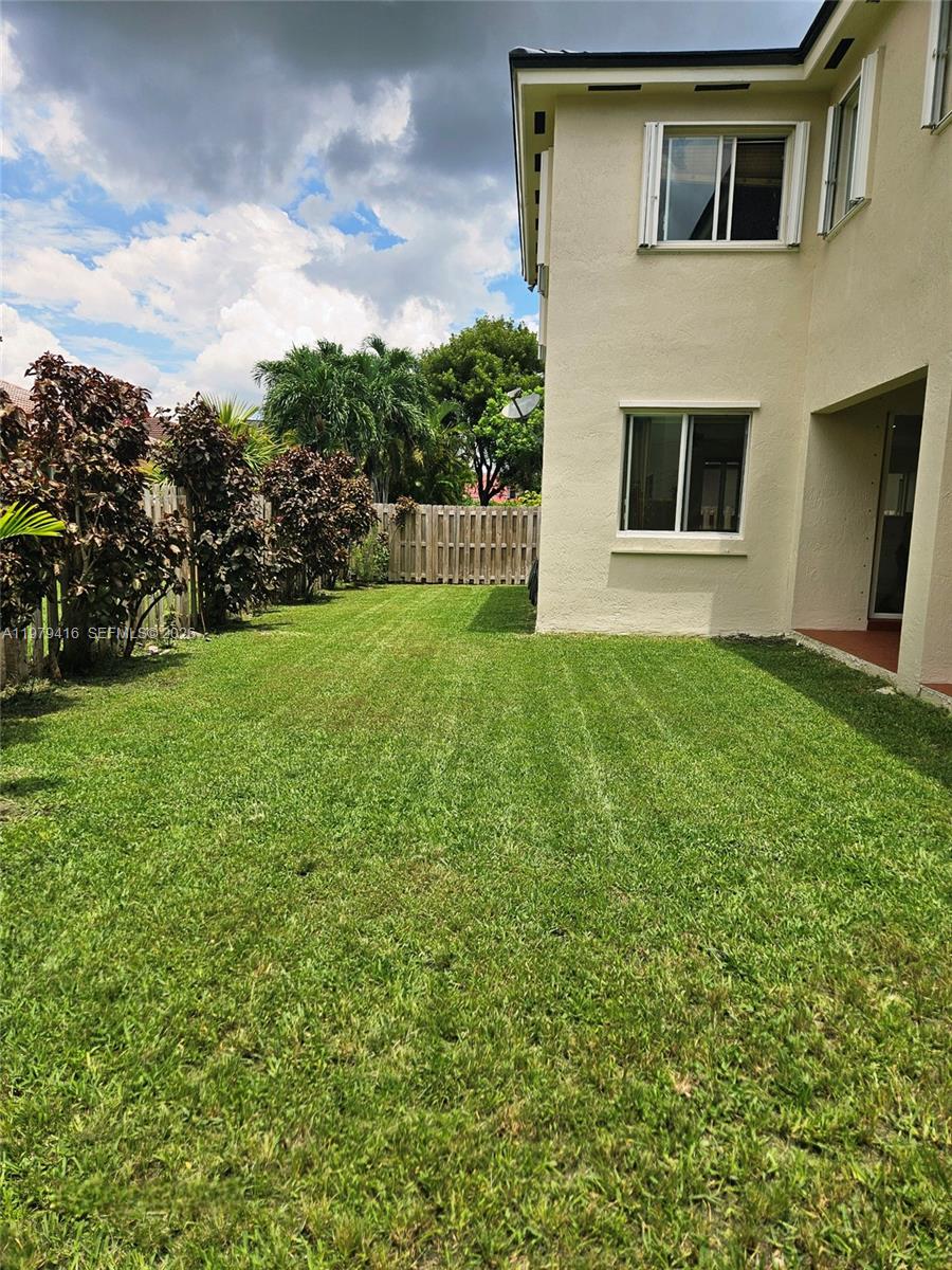 2864 SW 138th Path Miami, FL 33175