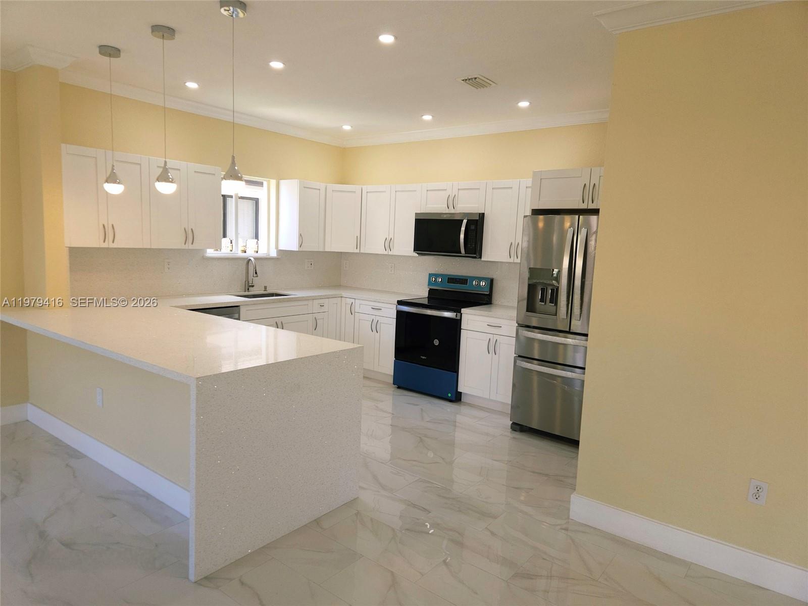 2864 SW 138th Path Miami, FL 33175