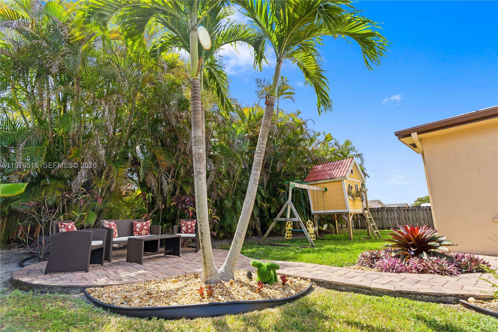 9136 NW 32nd Pl Sunrise, FL 33351