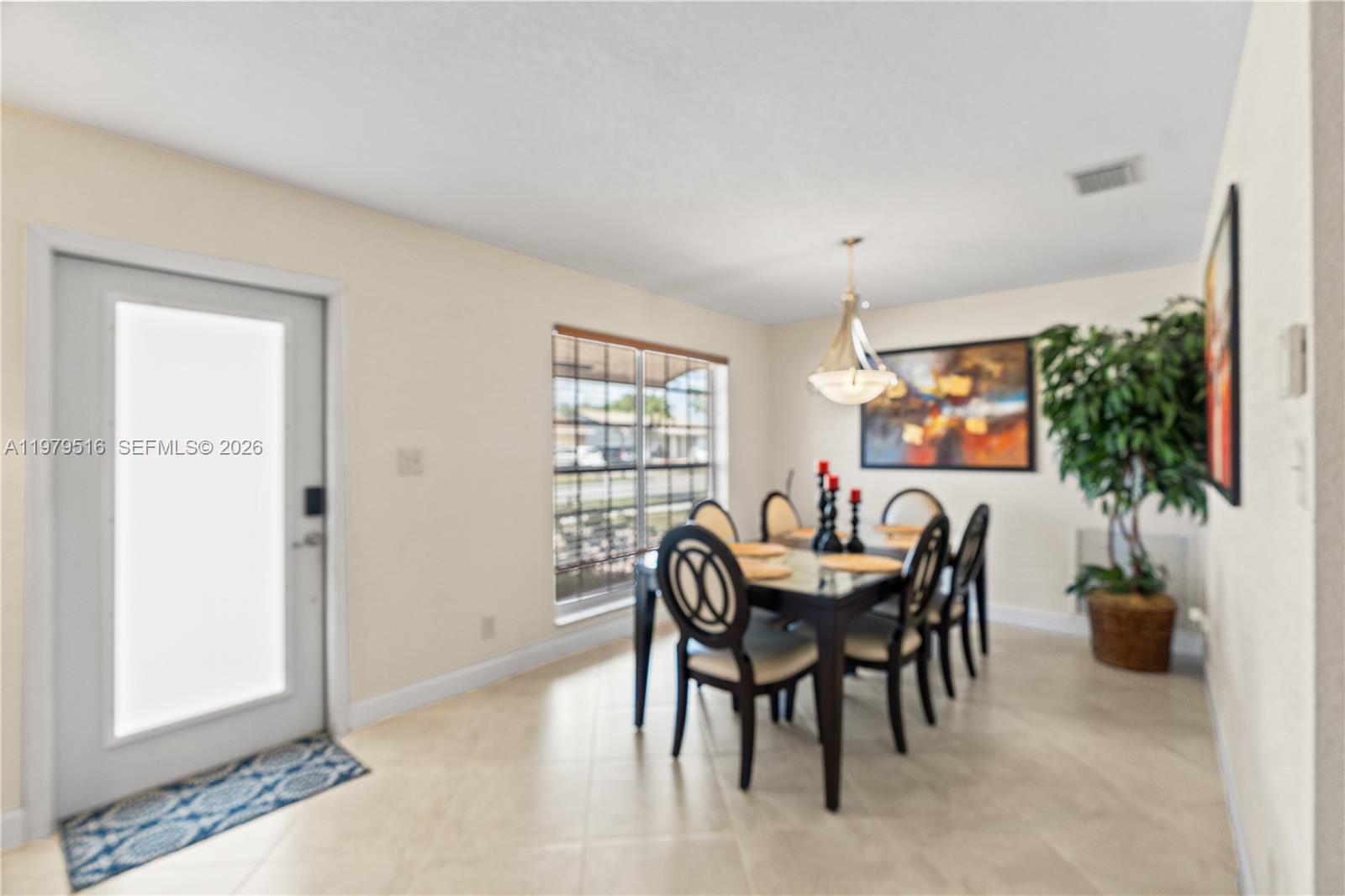 9136 NW 32nd Pl Sunrise, FL 33351