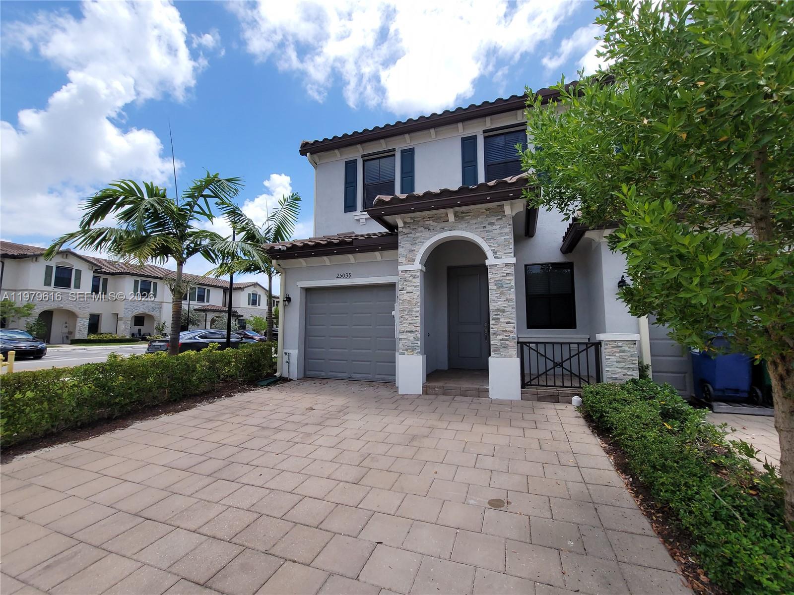 25039 SW 114th Ave Homestead, FL 33032