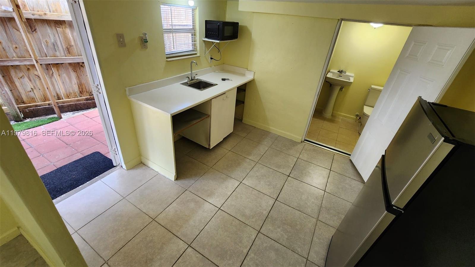 20120 NW 11th Ct Miami Gardens, FL 33169