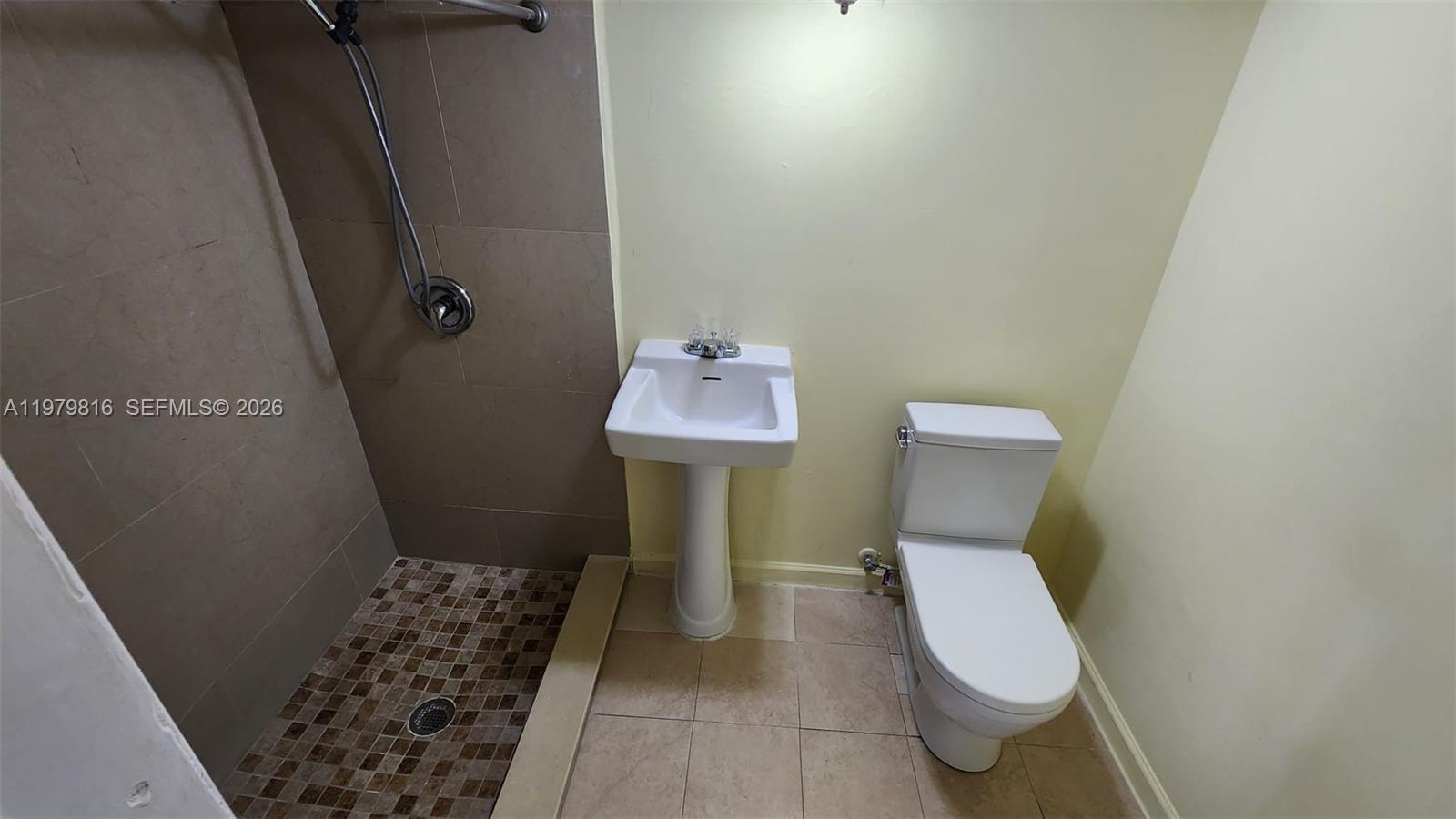 20120 NW 11th Ct Miami Gardens, FL 33169