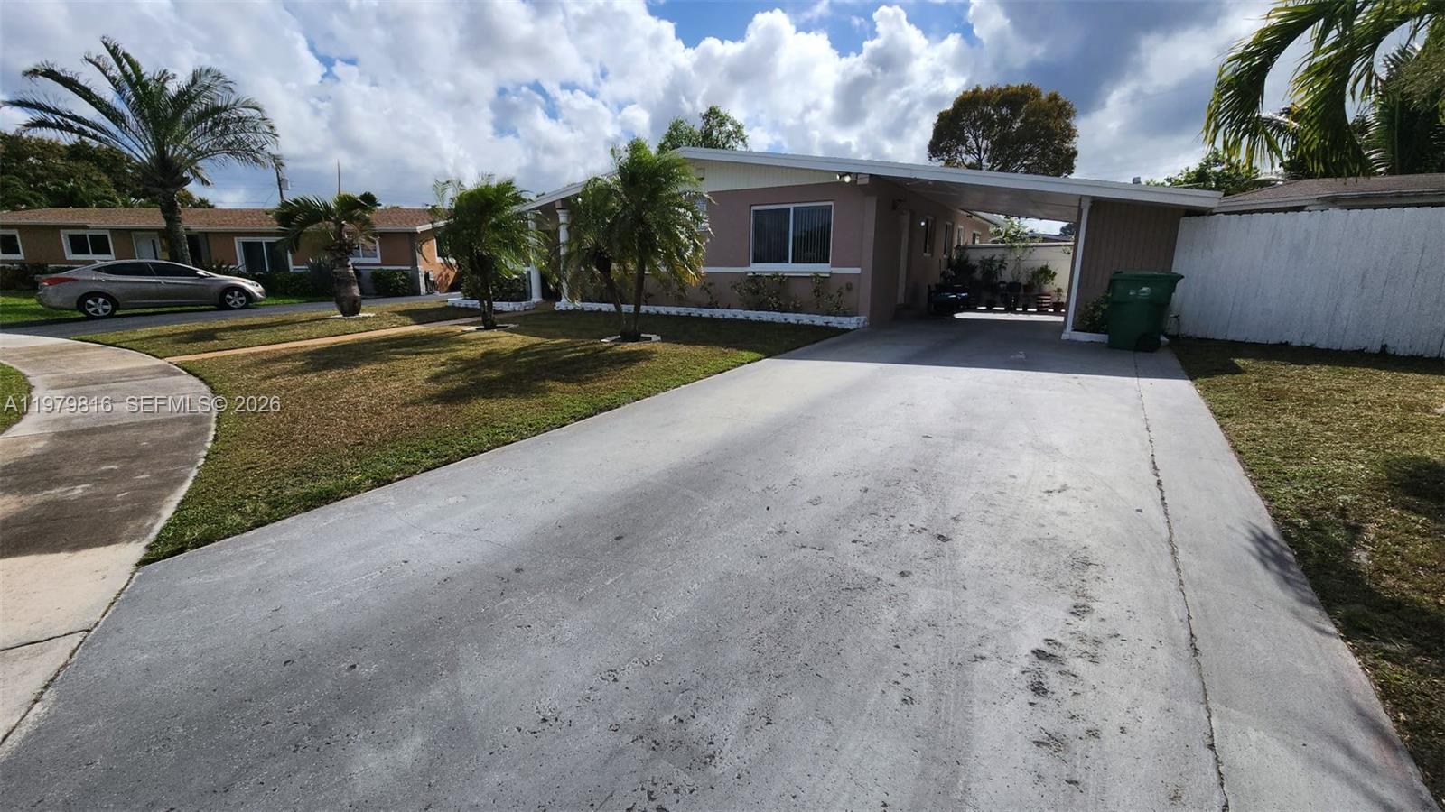 20120 NW 11th Ct Miami Gardens, FL 33169