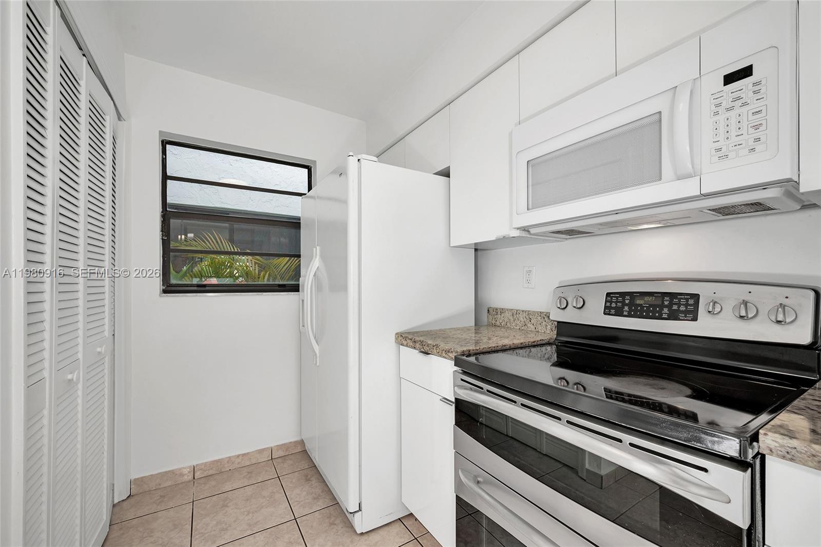 6427 SW 135th Ave Miami, FL 33183