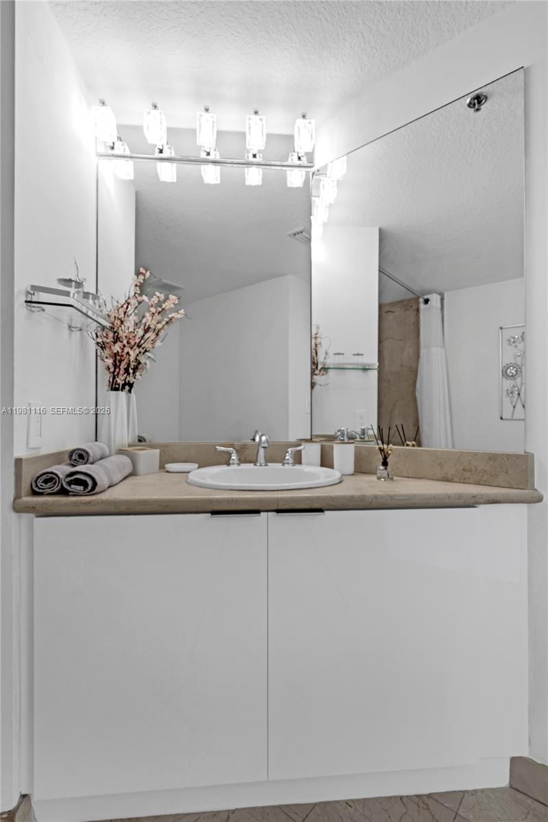 image Bel Aire on the Ocean30