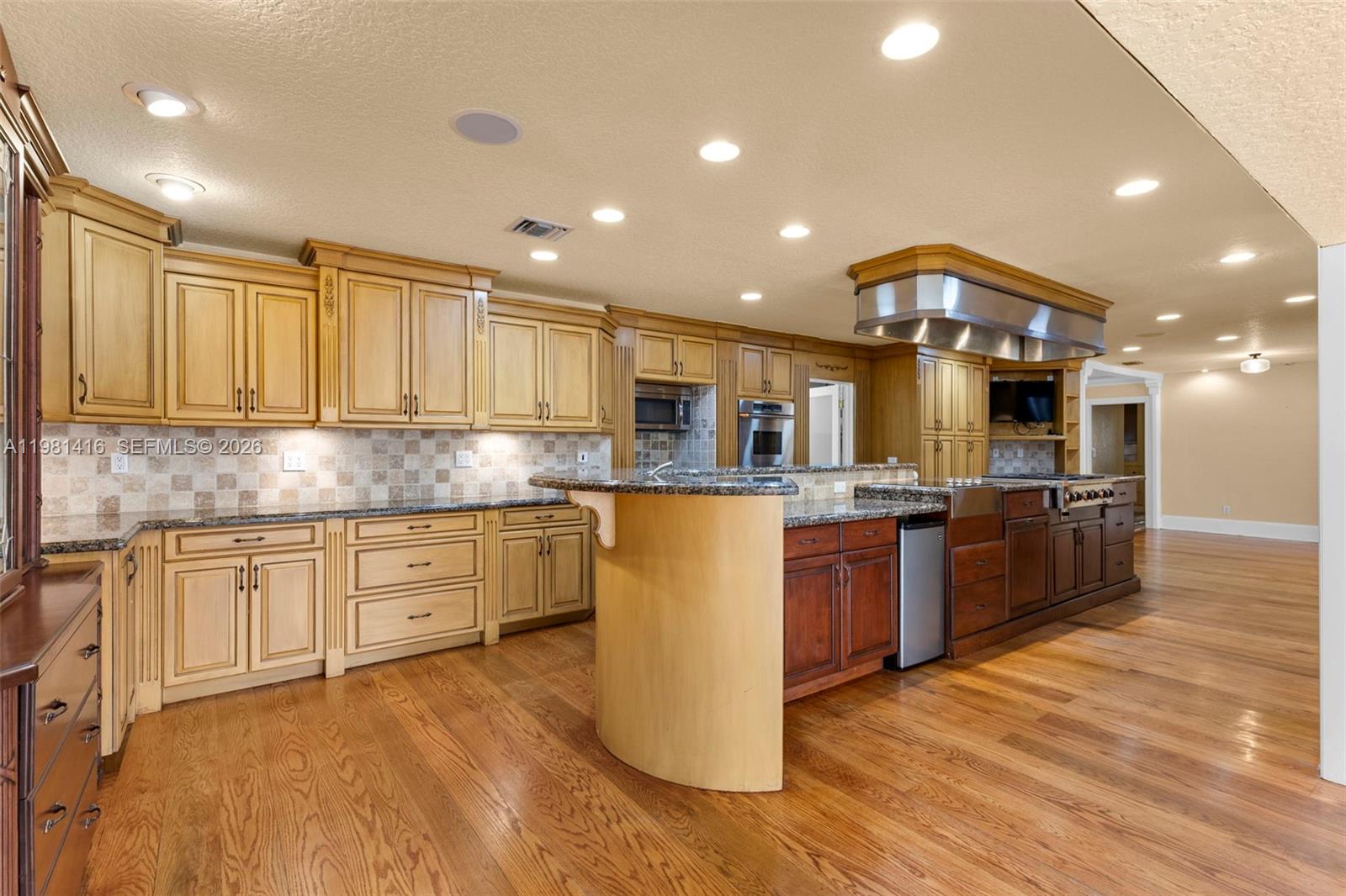 Undisclosed Address Pembroke Pines, FL 33026