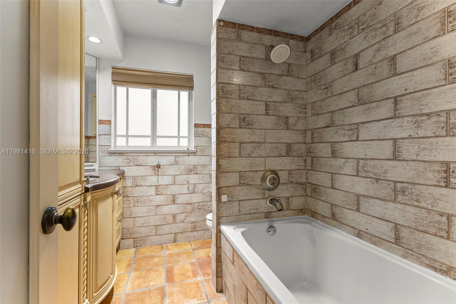 Undisclosed Address Pembroke Pines, FL 33026