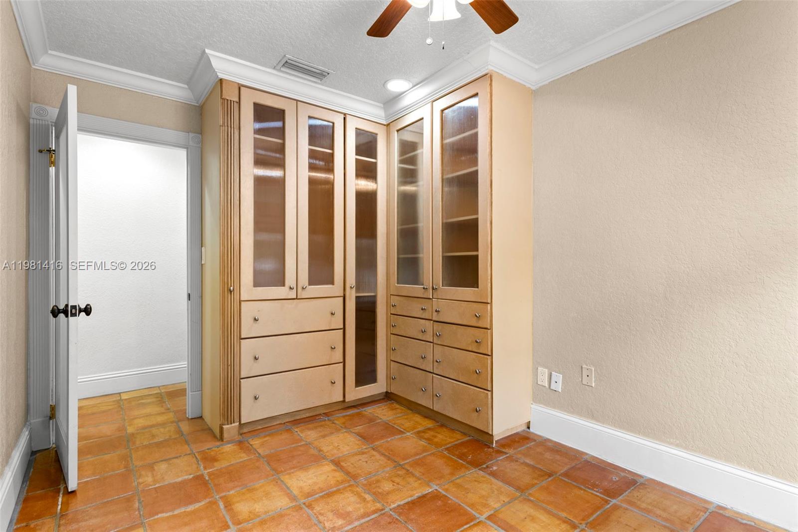 Undisclosed Address Pembroke Pines, FL 33026