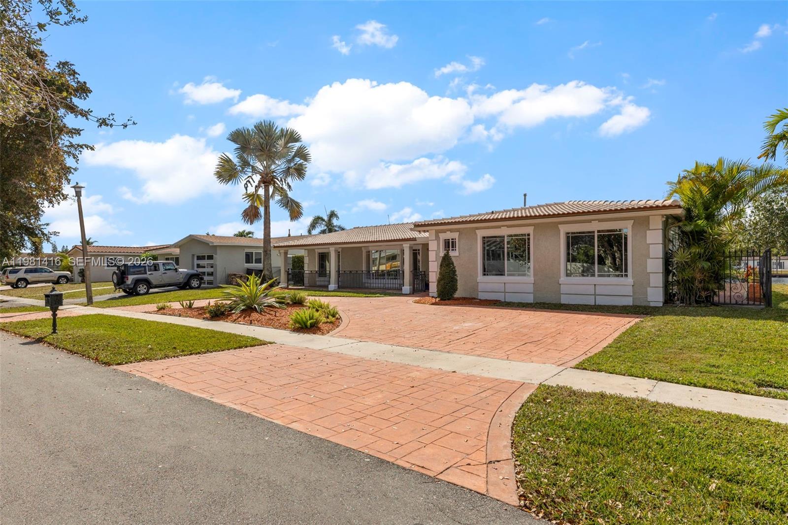 Undisclosed Address Pembroke Pines, FL 33026