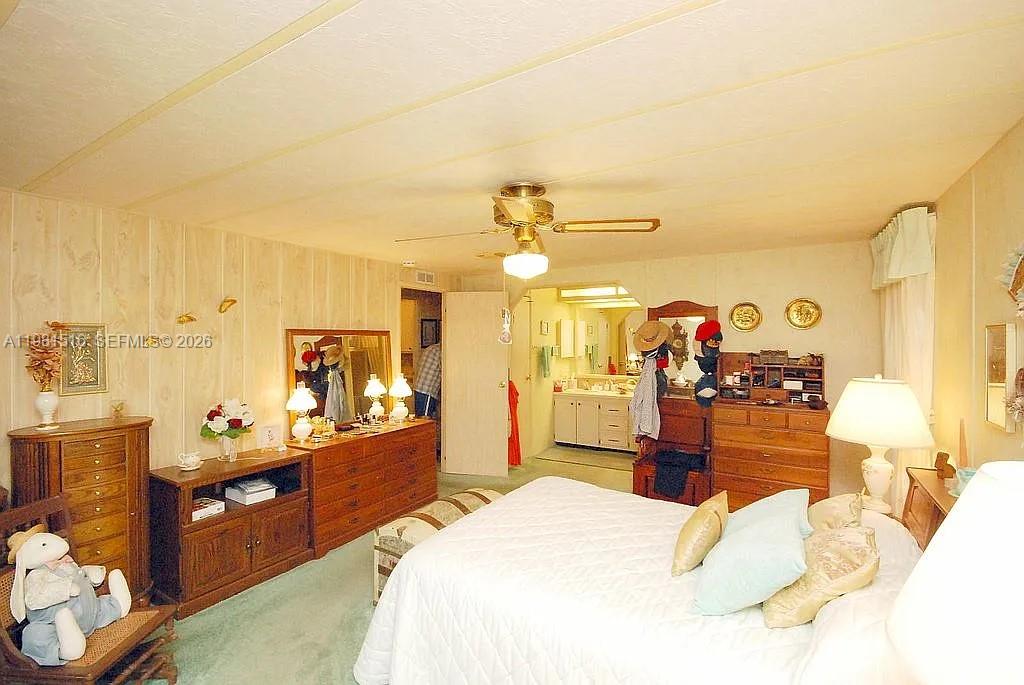 215 Laurelcrest Cir Valrico Other, FL 33594