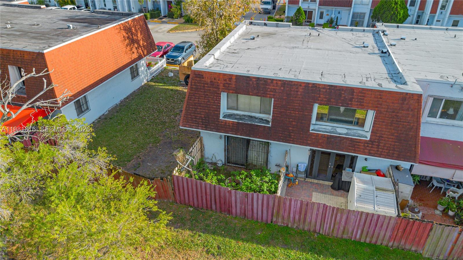 10710 NW 7th St #11B Miami, FL 33172