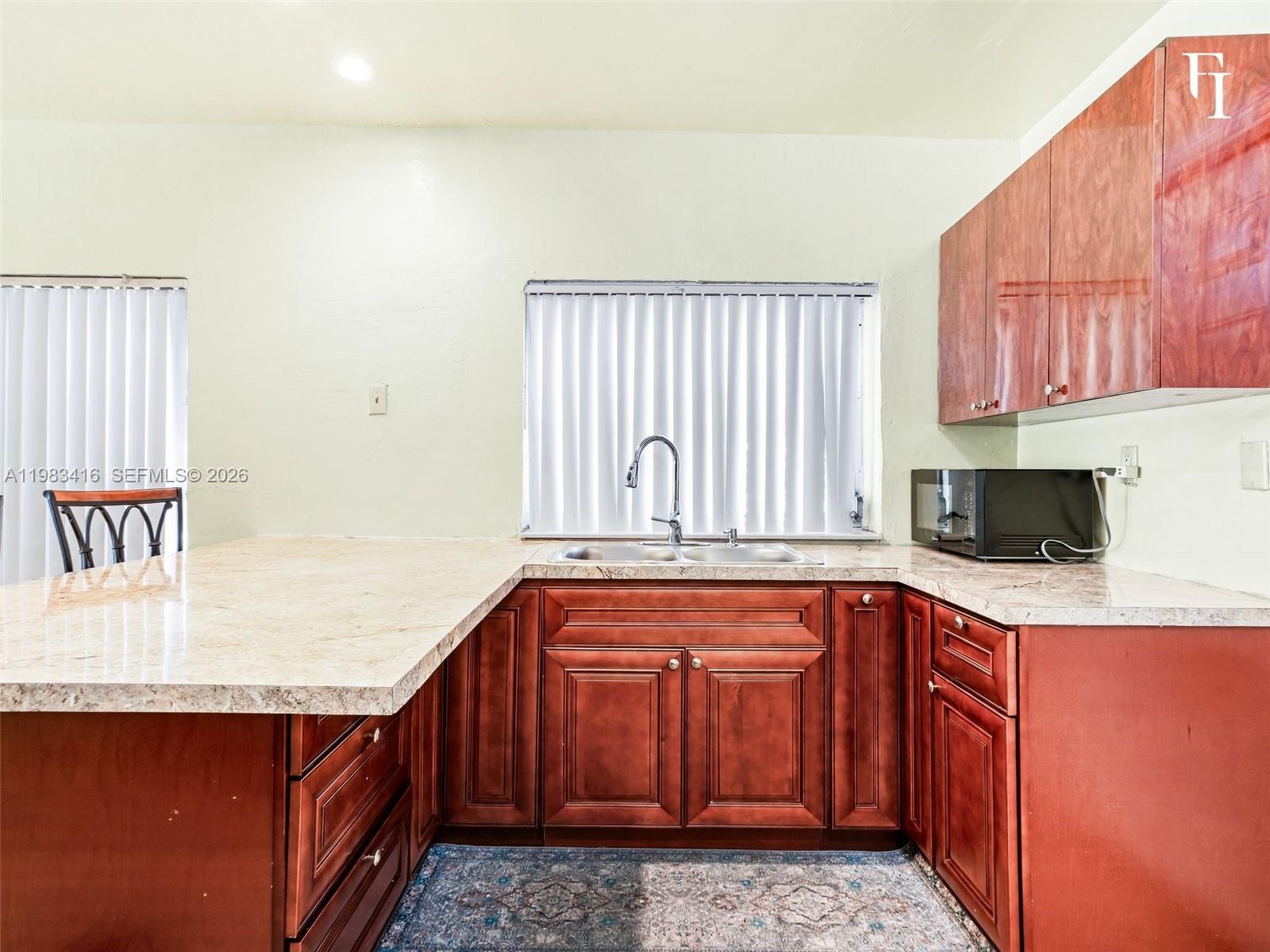 1195 NW 48th St Miami, FL 33127