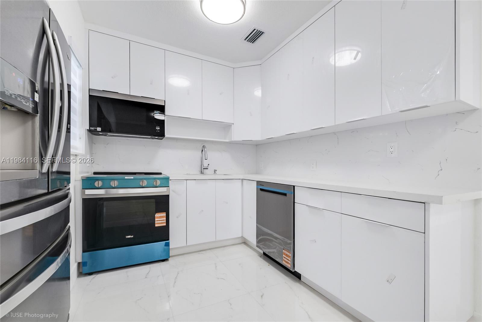 6337 SW 11th St West Miami, FL 33144