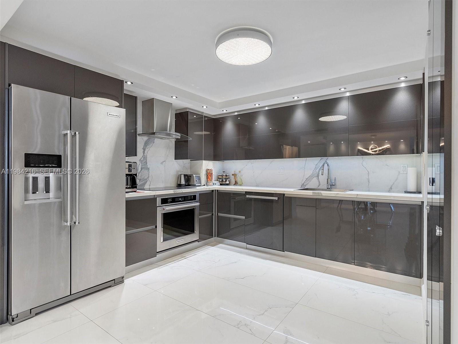 251 174th St #511 Sunny Isles Beach, FL 33160