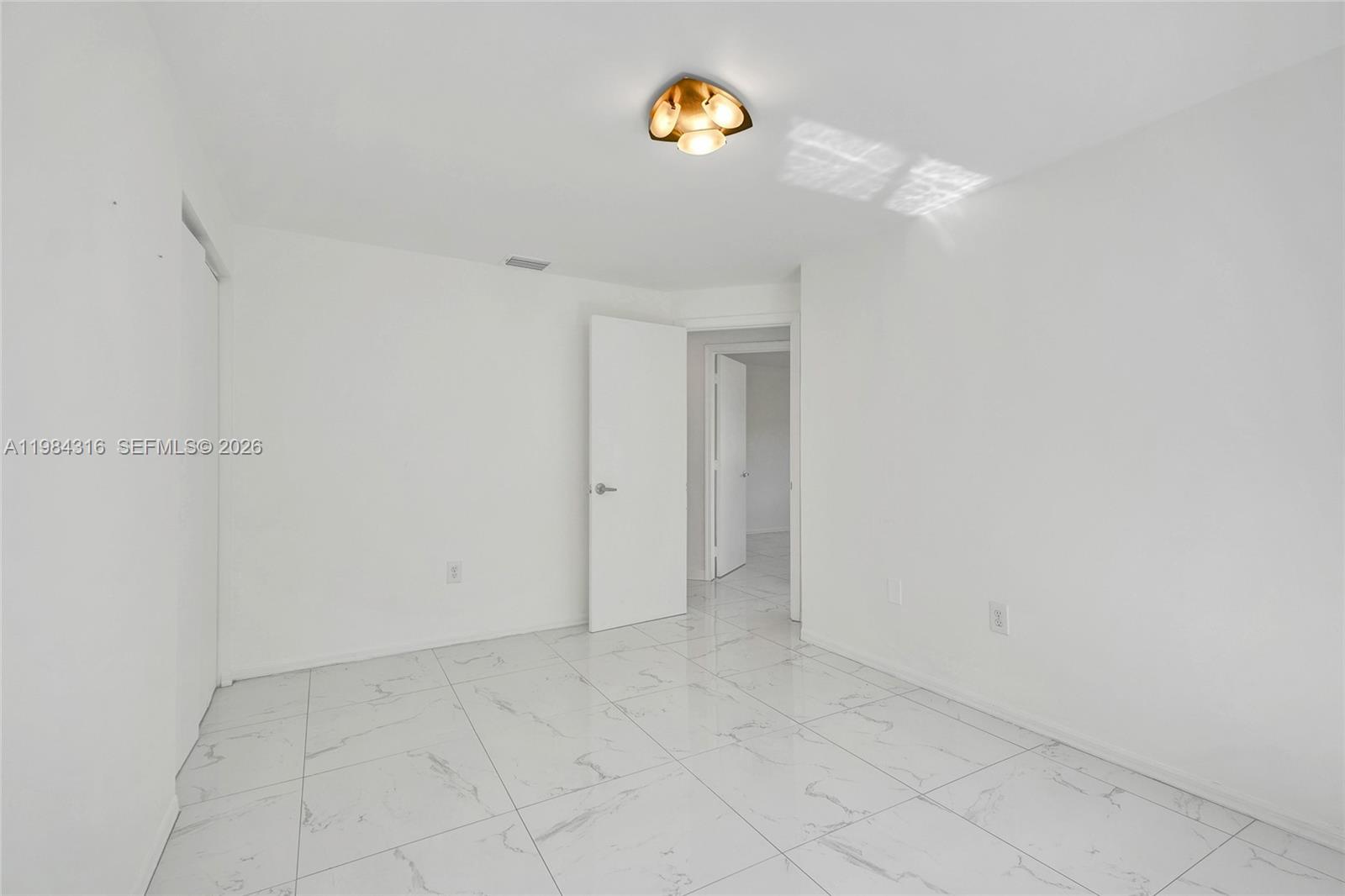 10065 Bay Hbr Ter Bay Harbor Islands, FL 33154