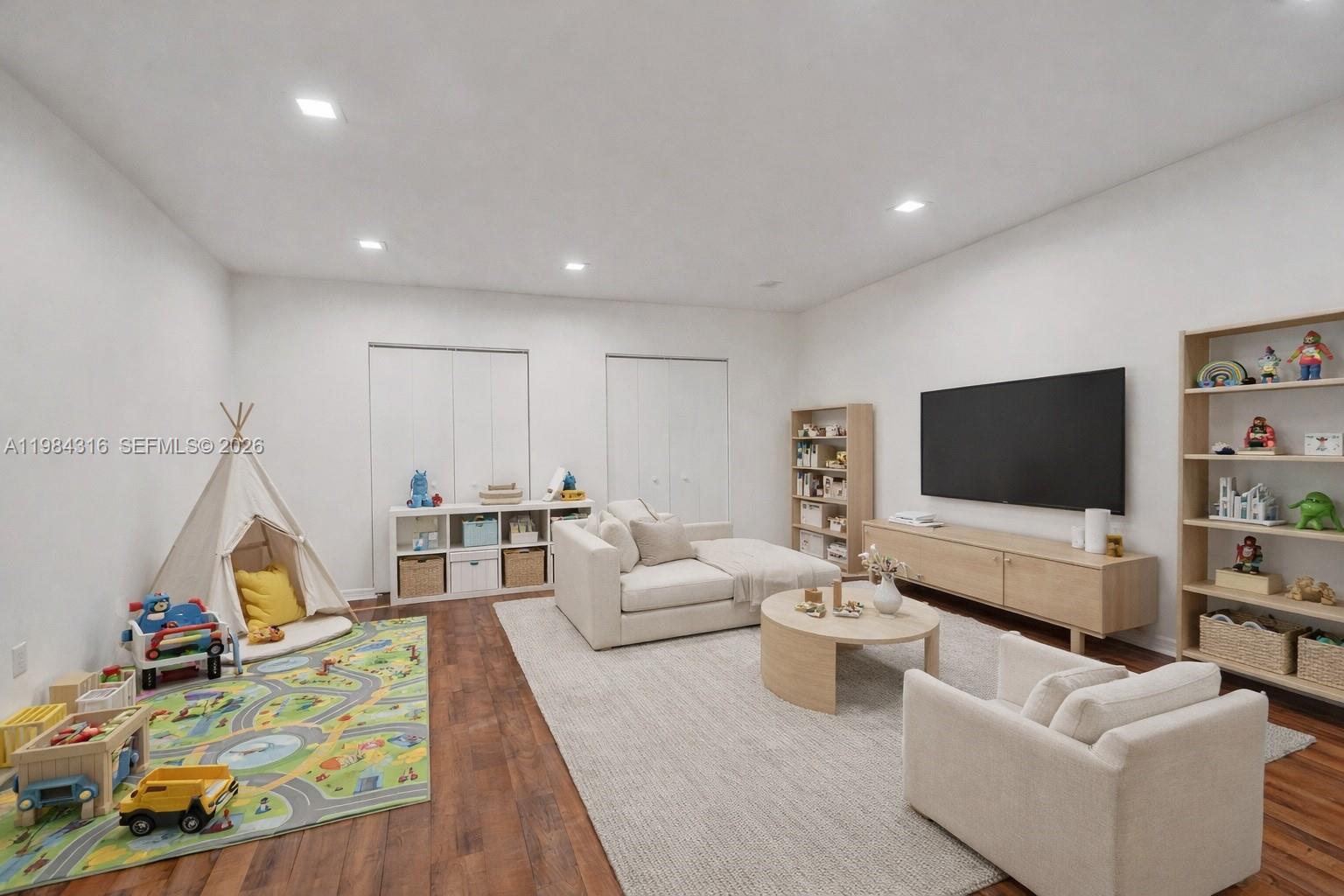 10065 Bay Hbr Ter Bay Harbor Islands, FL 33154