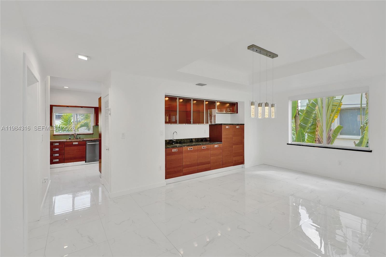 10065 Bay Hbr Ter Bay Harbor Islands, FL 33154