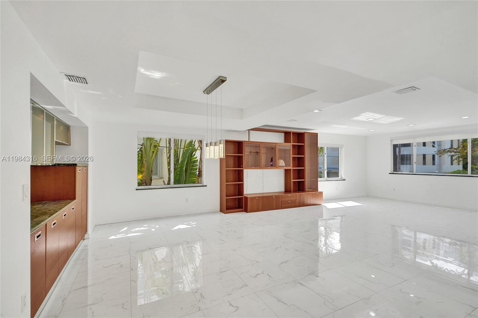 10065 Bay Hbr Ter Bay Harbor Islands, FL 33154