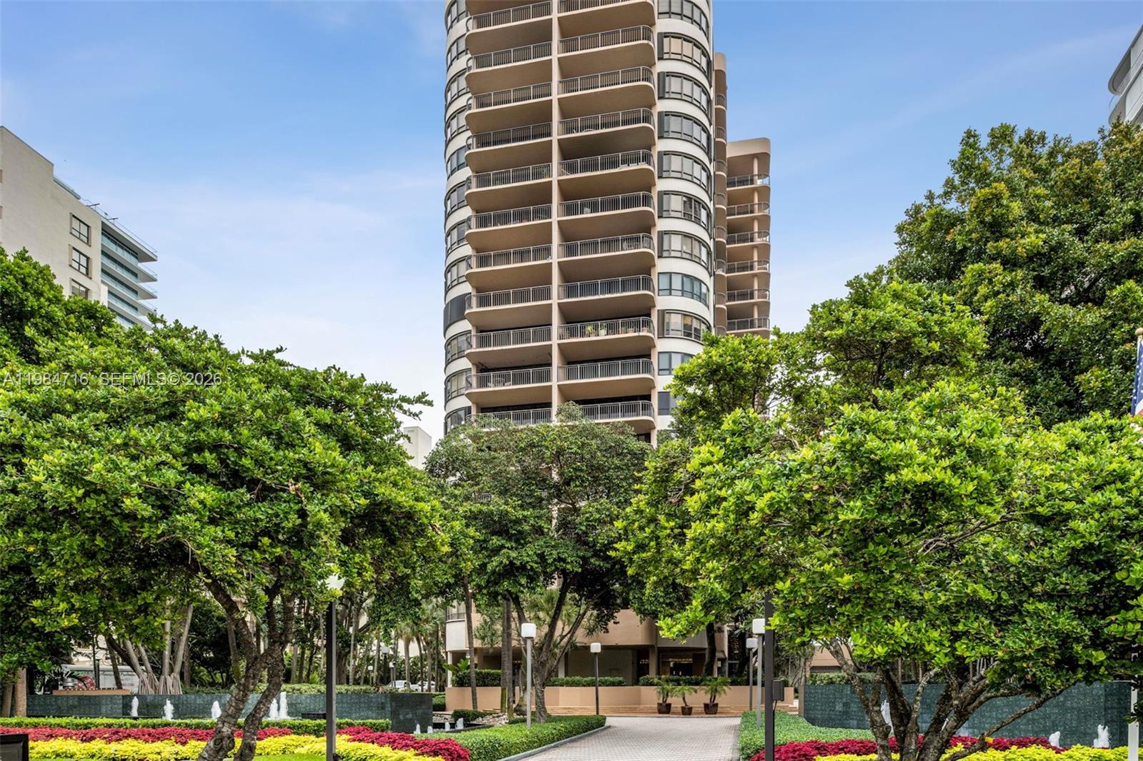 10175 Collins Ave #807 Bal Harbour, FL 33154