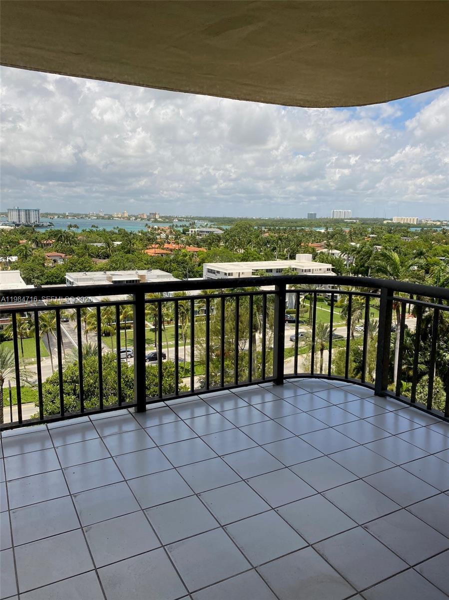 10175 Collins Ave #807 Bal Harbour, FL 33154