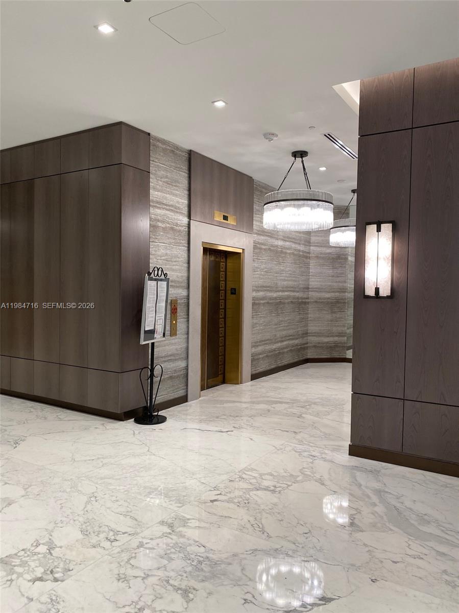 10175 Collins Ave #807 Bal Harbour, FL 33154